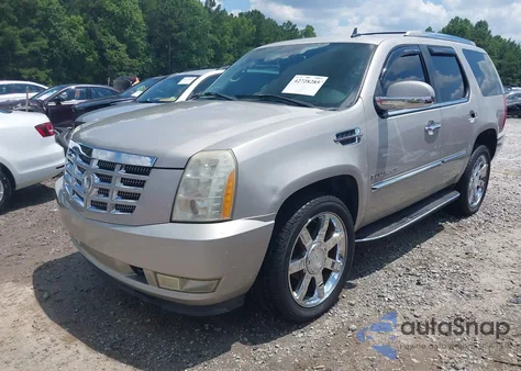 2008 Cadillac Escalade Standard из США, поврежденный, VIN 1GYFK63858R117891